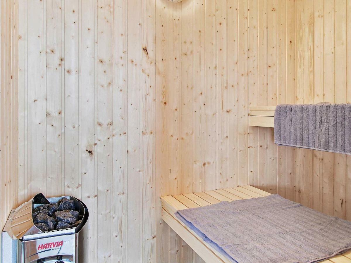 18 Person Holiday Home In Hasselberg Kappeln Dış mekan fotoğraf